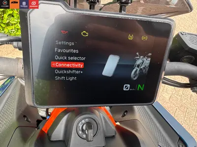 KTM 390 DUKE – foto 4