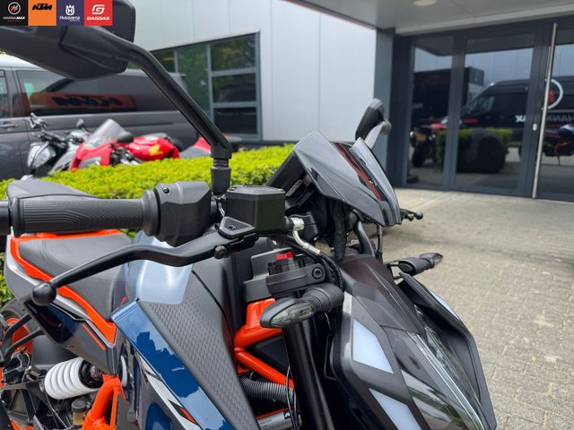 ktm - 390-duke