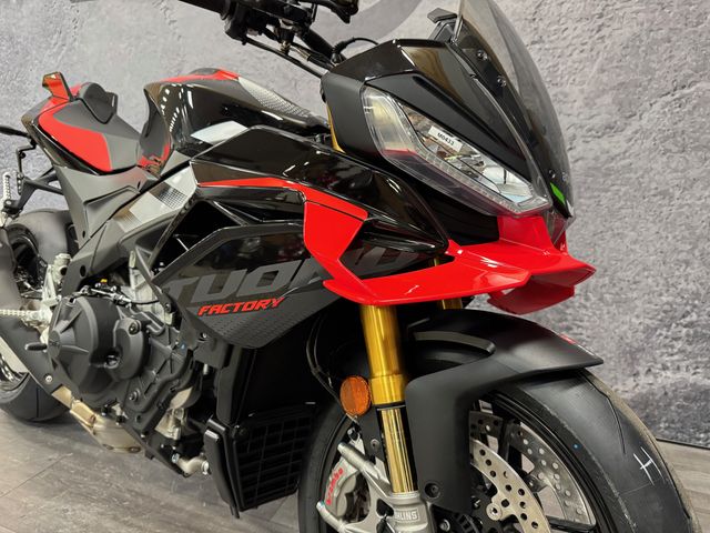 aprilia - tuono--v4-1100-factory