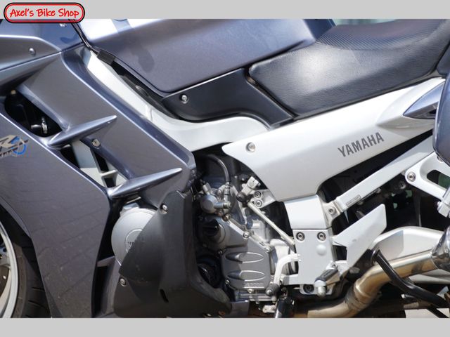 yamaha - fjr-1300