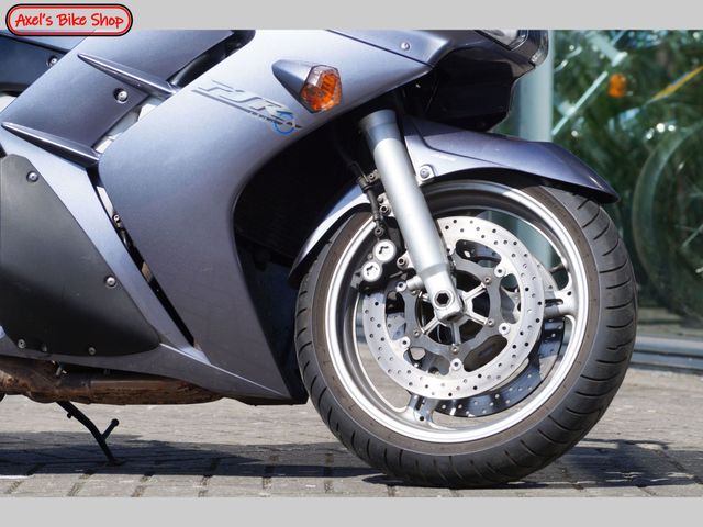 yamaha - fjr-1300