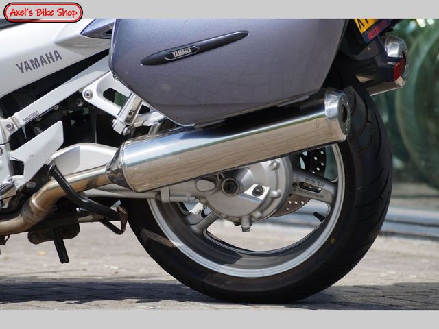 yamaha - fjr-1300
