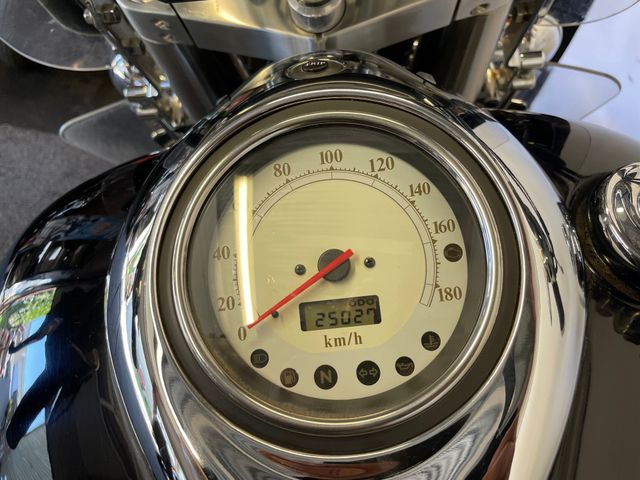 yamaha - xvz-1300-royal-star-tourer-classic
