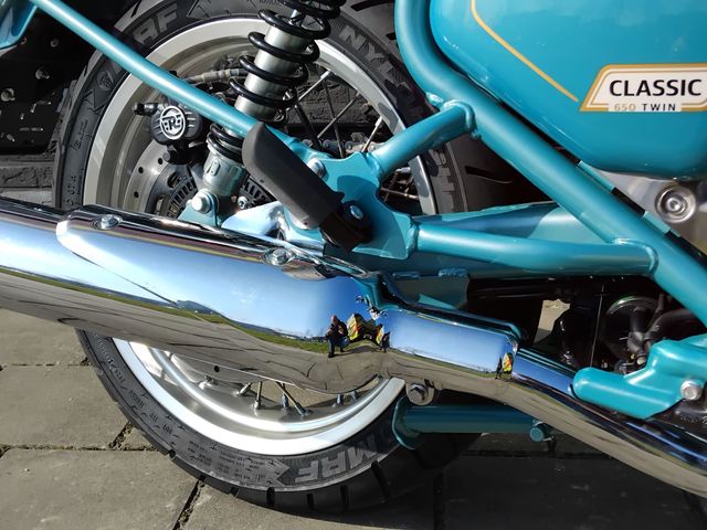 royal-enfield - classic-650