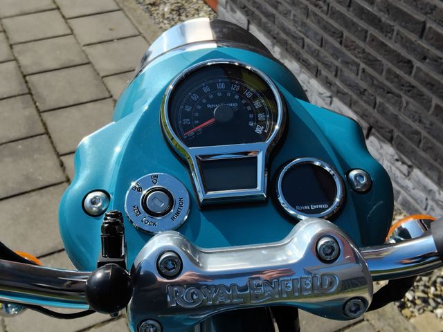 royal-enfield - classic-650