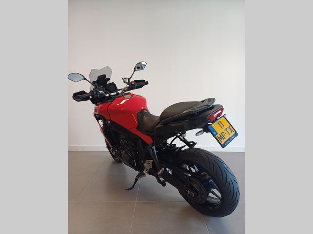 yamaha - tracer-9