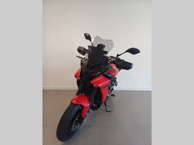 yamaha - tracer-9