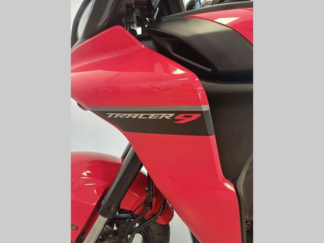yamaha - tracer-9