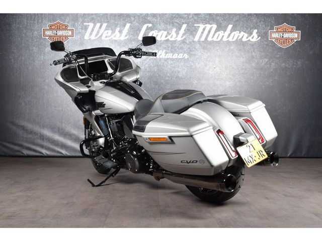 harley-davidson - road-glide-cvo-fltrxse