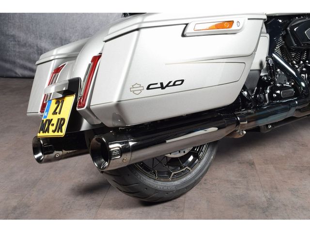 harley-davidson - road-glide-cvo-fltrxse