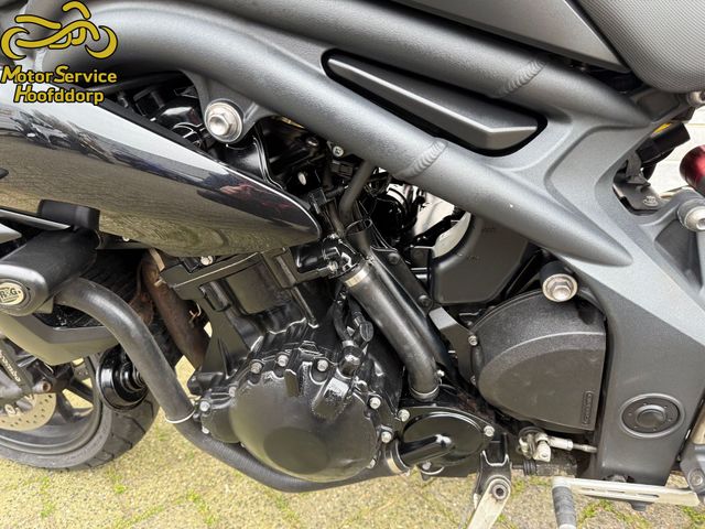 triumph - speed-triple-1050