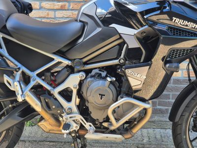 TRIUMPH TIGER 1200 GT EXPLORER – foto 4