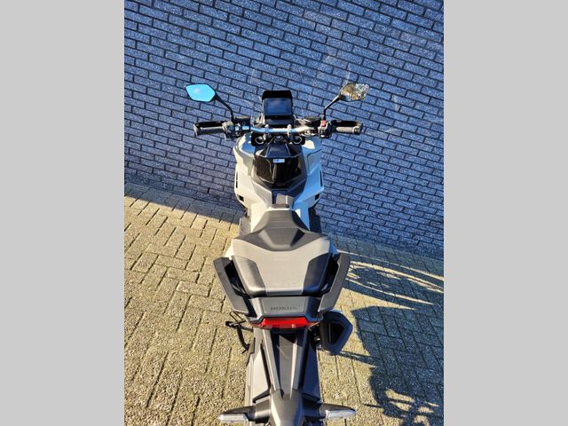 honda - x-adv