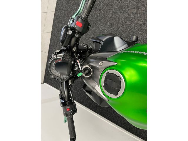 kawasaki - z650