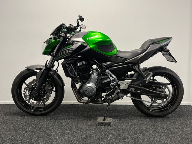 kawasaki - z650