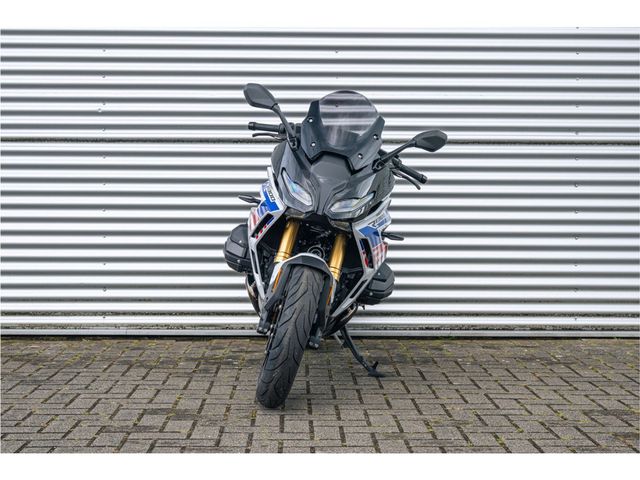 bmw - r-1300-rs