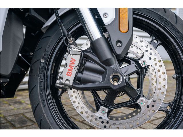 bmw - r-1300-rs