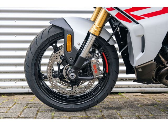 bmw - r-1300-rs