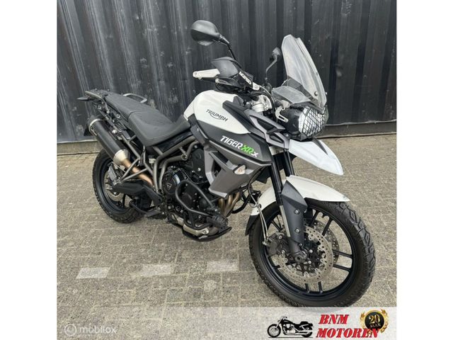 triumph - tiger-800-xrx