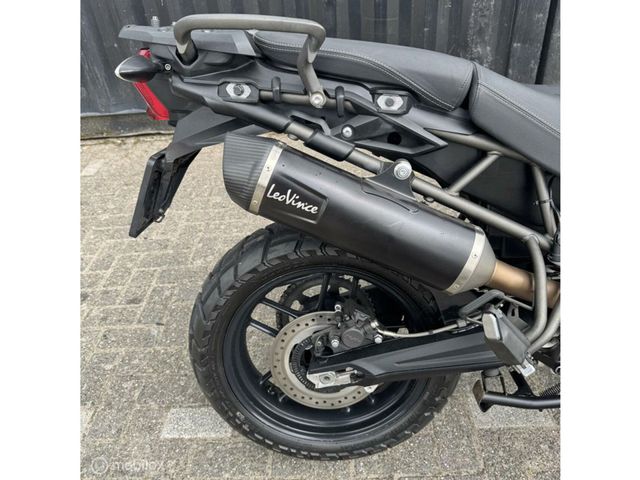 triumph - tiger-800-xrx