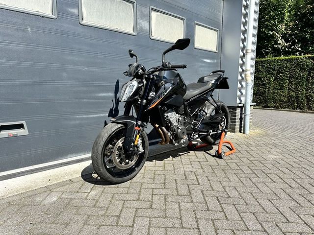 ktm - 890-duke
