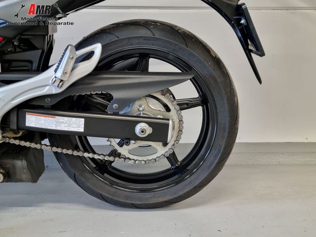 suzuki - sfv-650-gladius