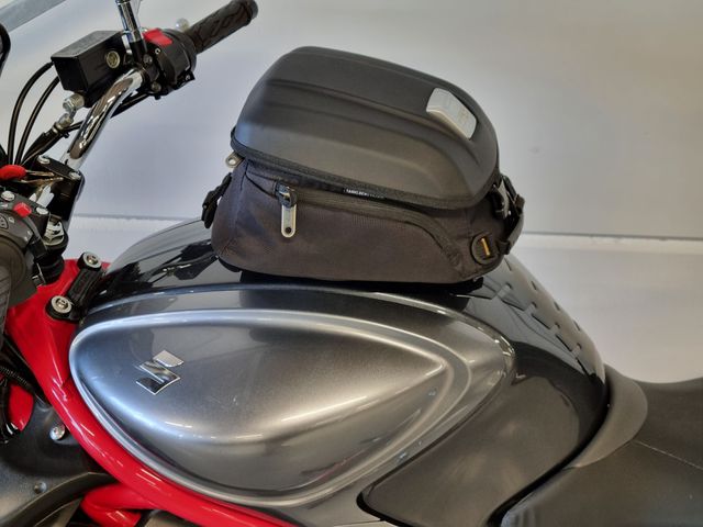 suzuki - sfv-650-gladius