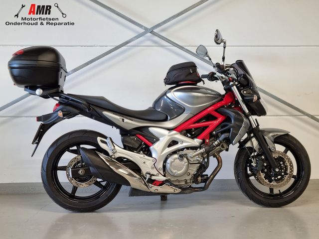 suzuki - sfv-650-gladius