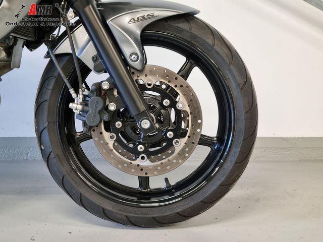 suzuki - sfv-650-gladius