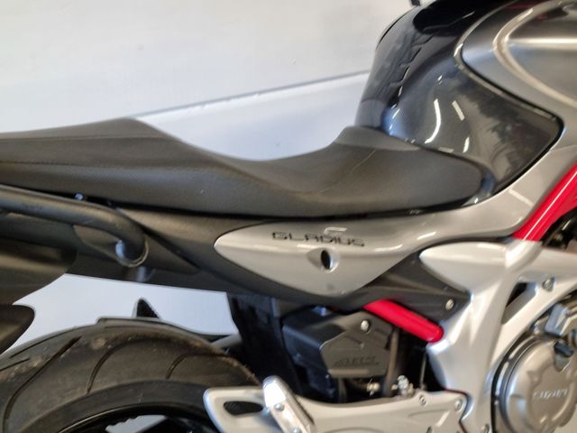 suzuki - sfv-650-gladius