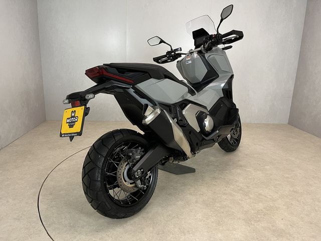 honda - x-adv