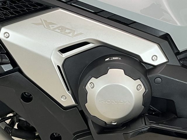 honda - x-adv