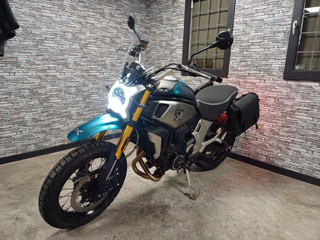 cfmoto - 700-cl-x-adventure