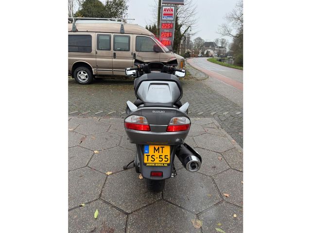 suzuki - burgman-650-a-executive
