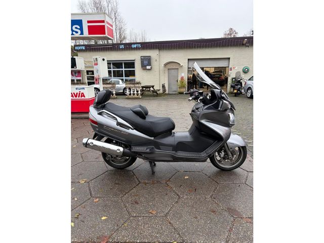 suzuki - burgman-650-a-executive