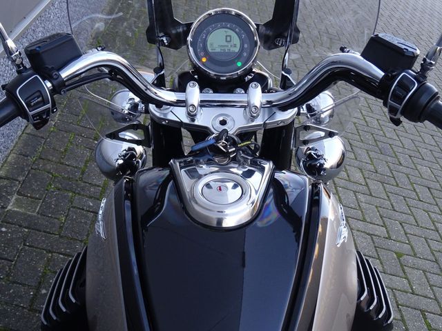 moto-guzzi - california-1400-touring-abs