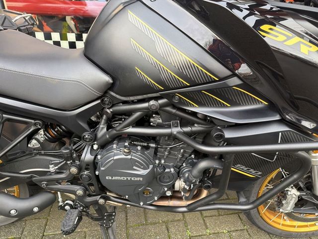 QJMOTOR - srt-900-sx-touring