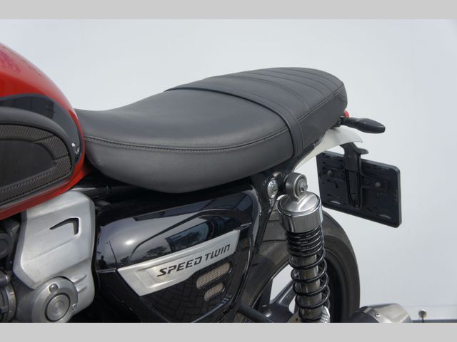 triumph - speed-twin-1200