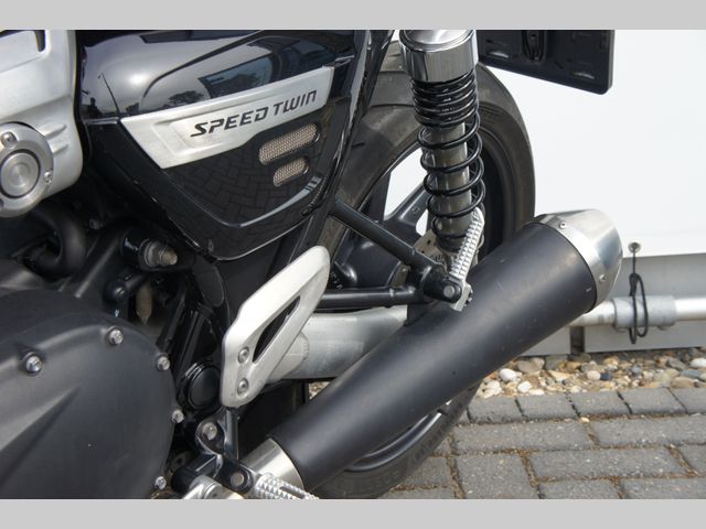 triumph - speed-twin-1200