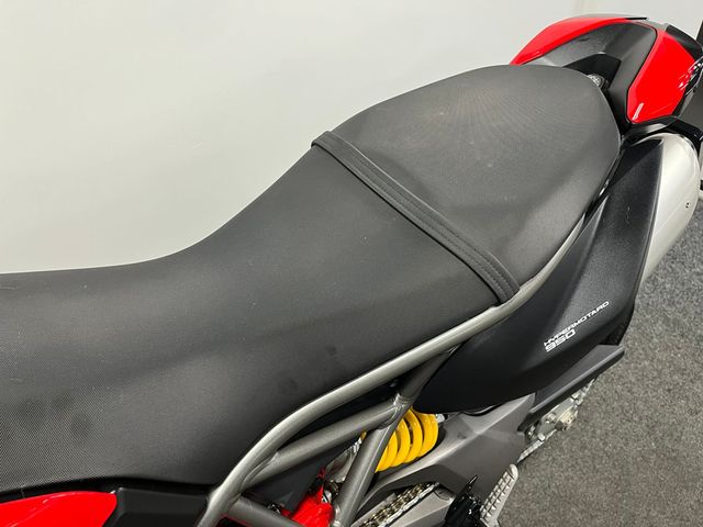 ducati - hypermotard-950