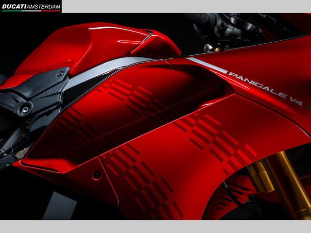 ducati - panigale-v4-s-corse