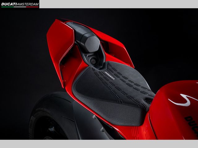 ducati - panigale-v4-s-corse