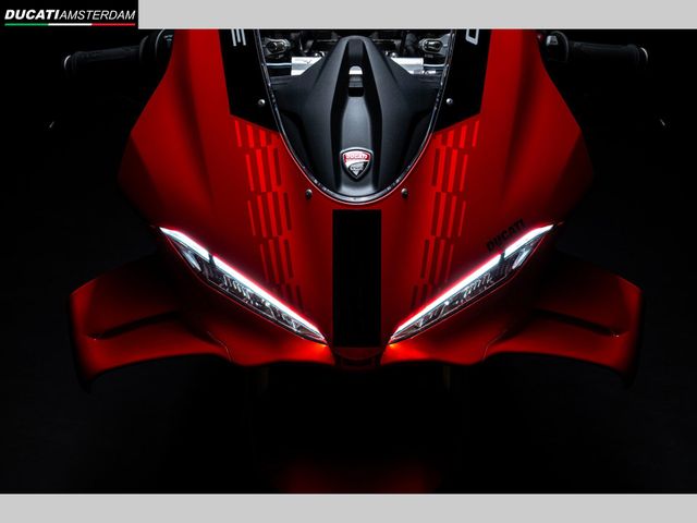 ducati - panigale-v4-s-corse