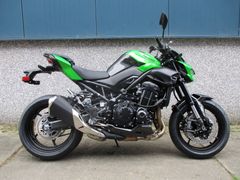 KAWASAKI Z900