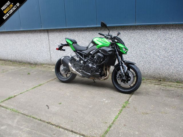 kawasaki - z900