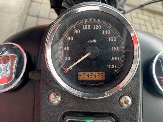 harley-davidson - street-bob-fxdb