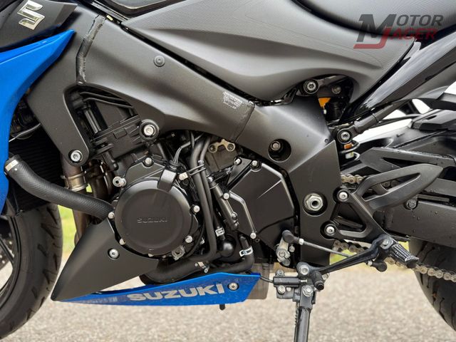 suzuki - gsx-s-1000-abs