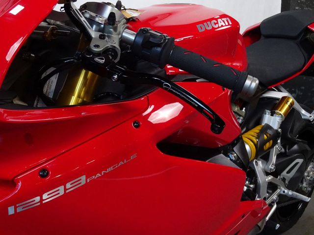 ducati - 1299-panigale