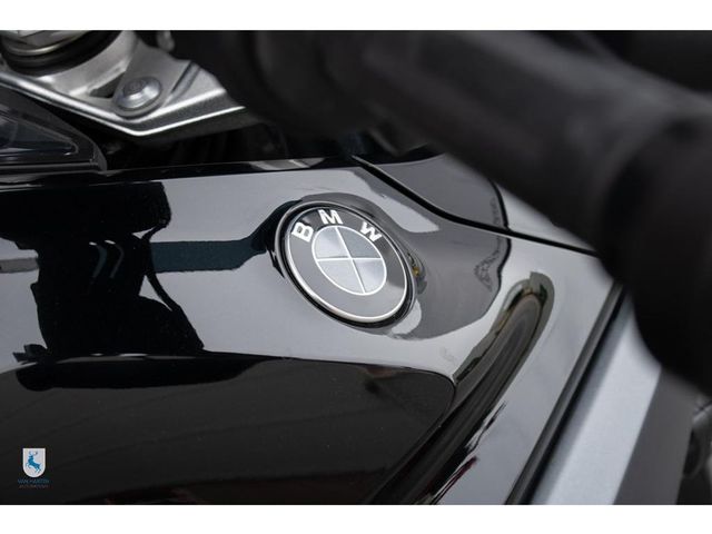 bmw - r-1300-gs-triple-black