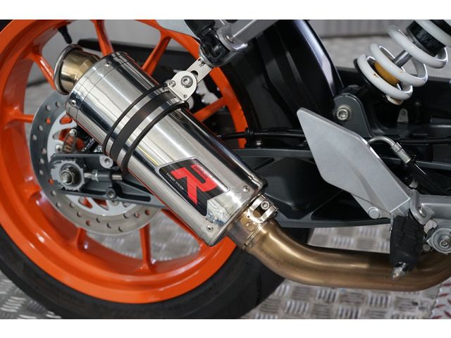 ktm - 390-duke
